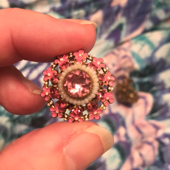 Intricate Antique Earrings Czech, pink perfect - Picture 4 of 5